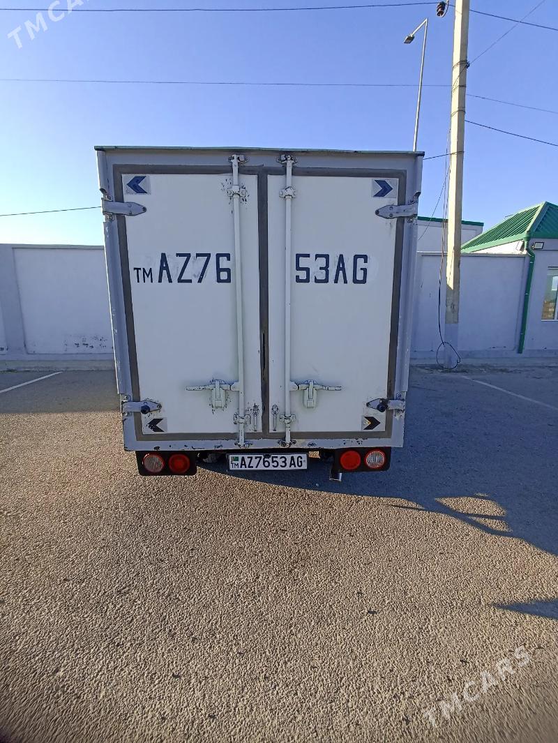 Kia Bongo 2009 - 150 000 TMT - Бахарден - img 5