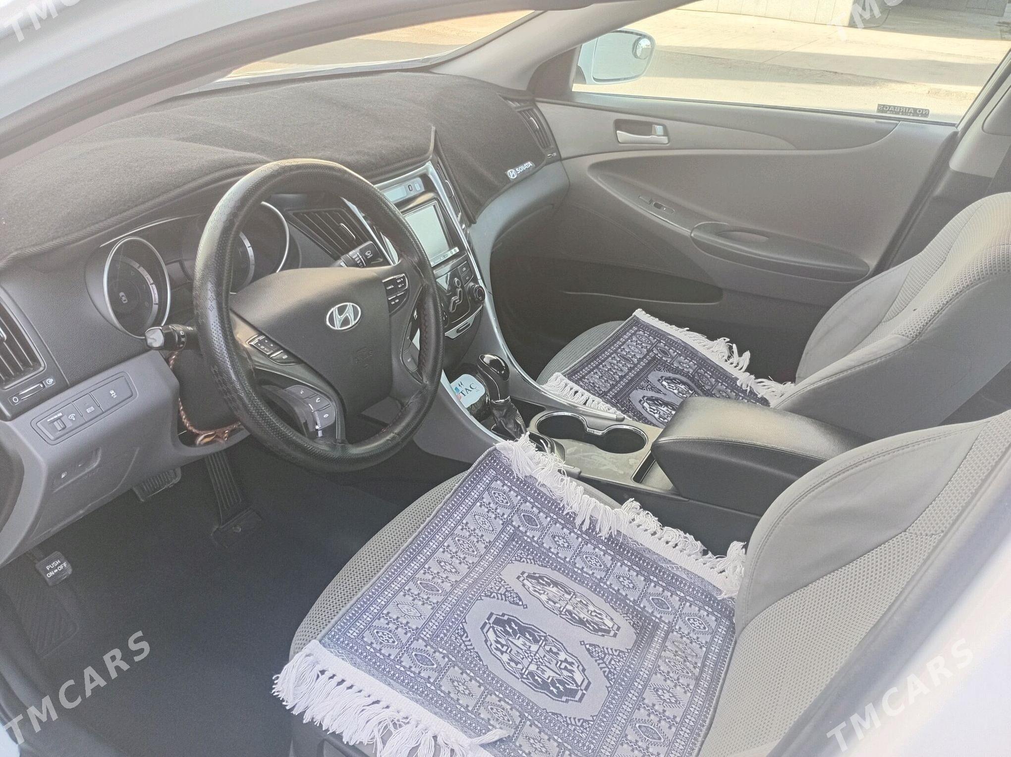 Hyundai Sonata 2011 - 165 000 TMT - Бузмеин - img 2