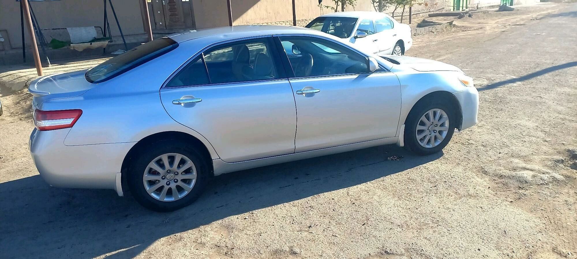 Toyota Camry 2010 - 155 000 TMT - Кёнеургенч - img 9