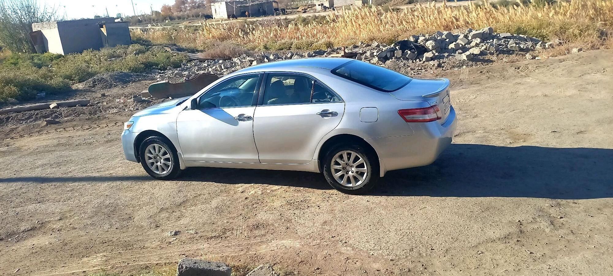 Toyota Camry 2010 - 155 000 TMT - Кёнеургенч - img 10