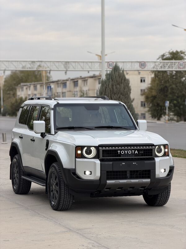 Toyota Land Cruiser Prado 2024 - 1 097 000 TMT - 11 mkr - img 1