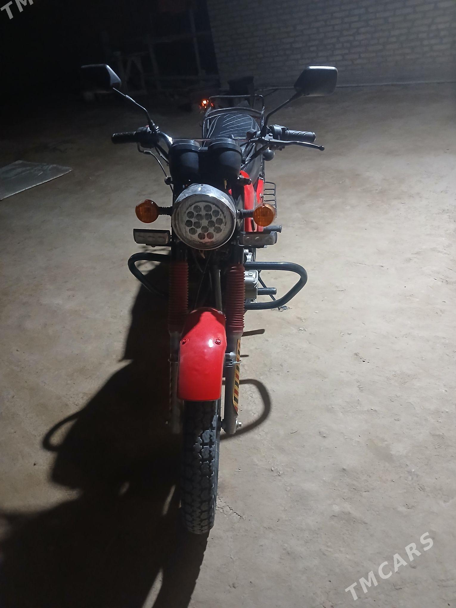 Fekon FK150-8G 2005 - 16 000 TMT - Ýolöten - img 5