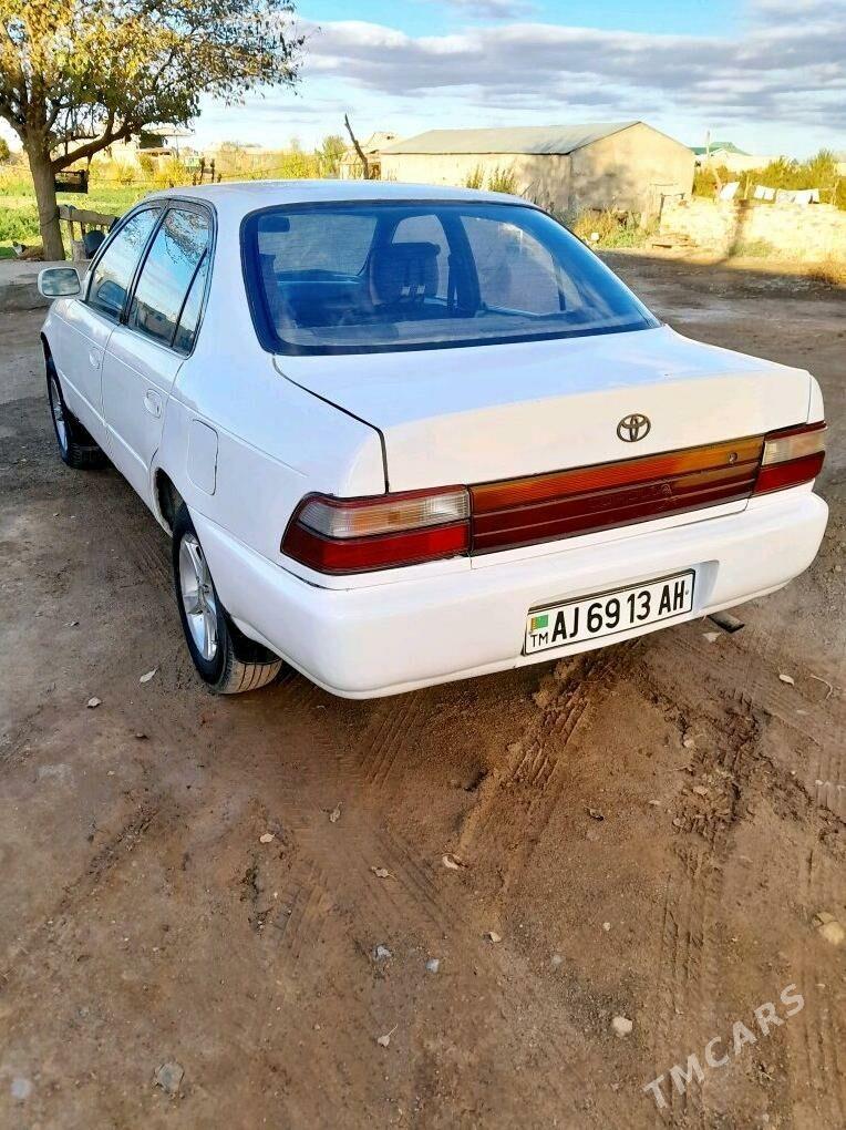 Toyota Corolla 1994 - 45 000 TMT - Бабадайхан - img 2