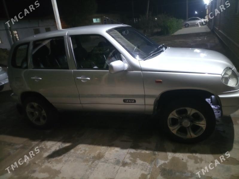 Lada Niva 2008 - 52 000 TMT - Сакар - img 2