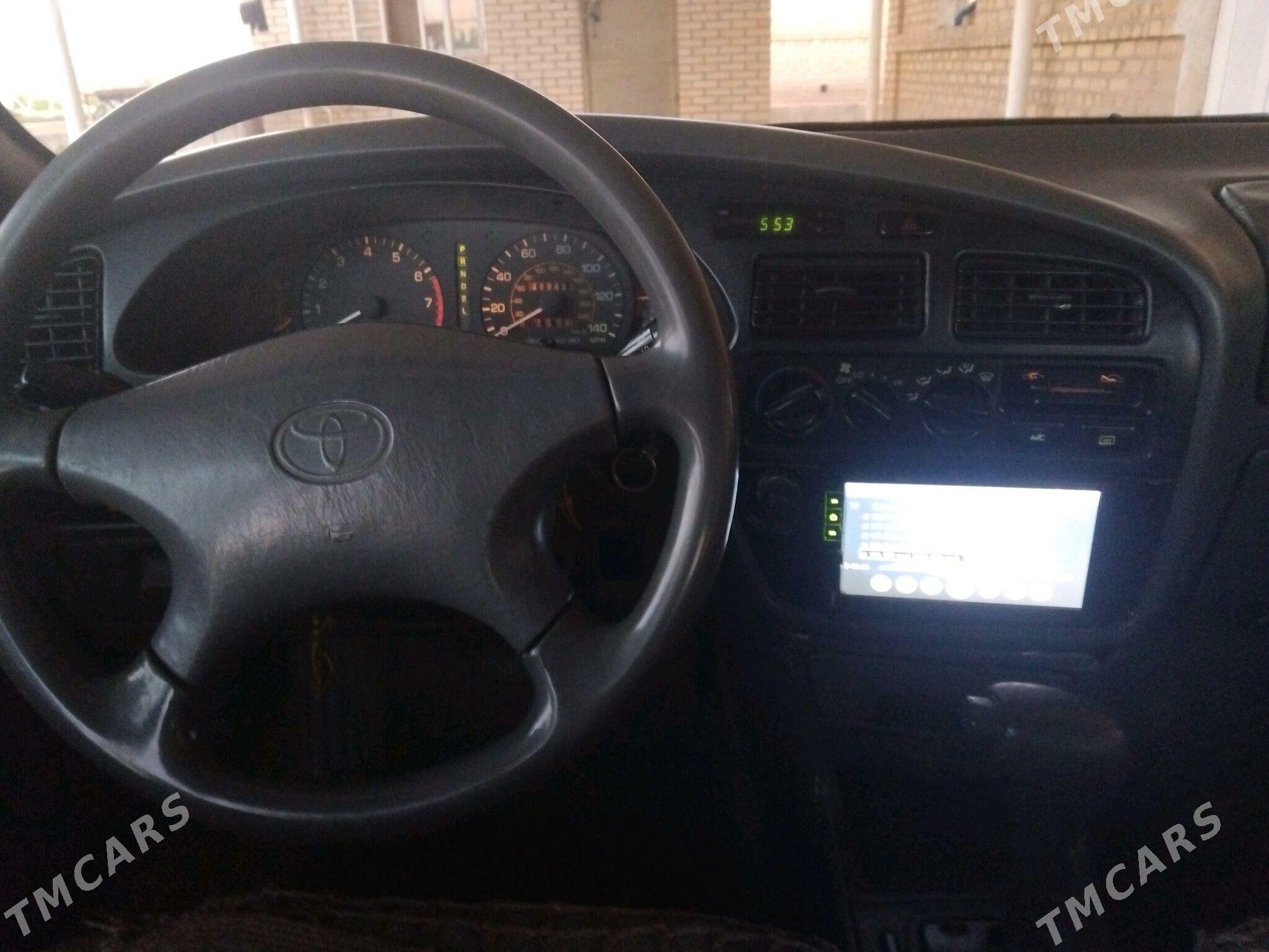 Toyota Camry 1995 - 72 000 TMT - Векильбазар - img 4