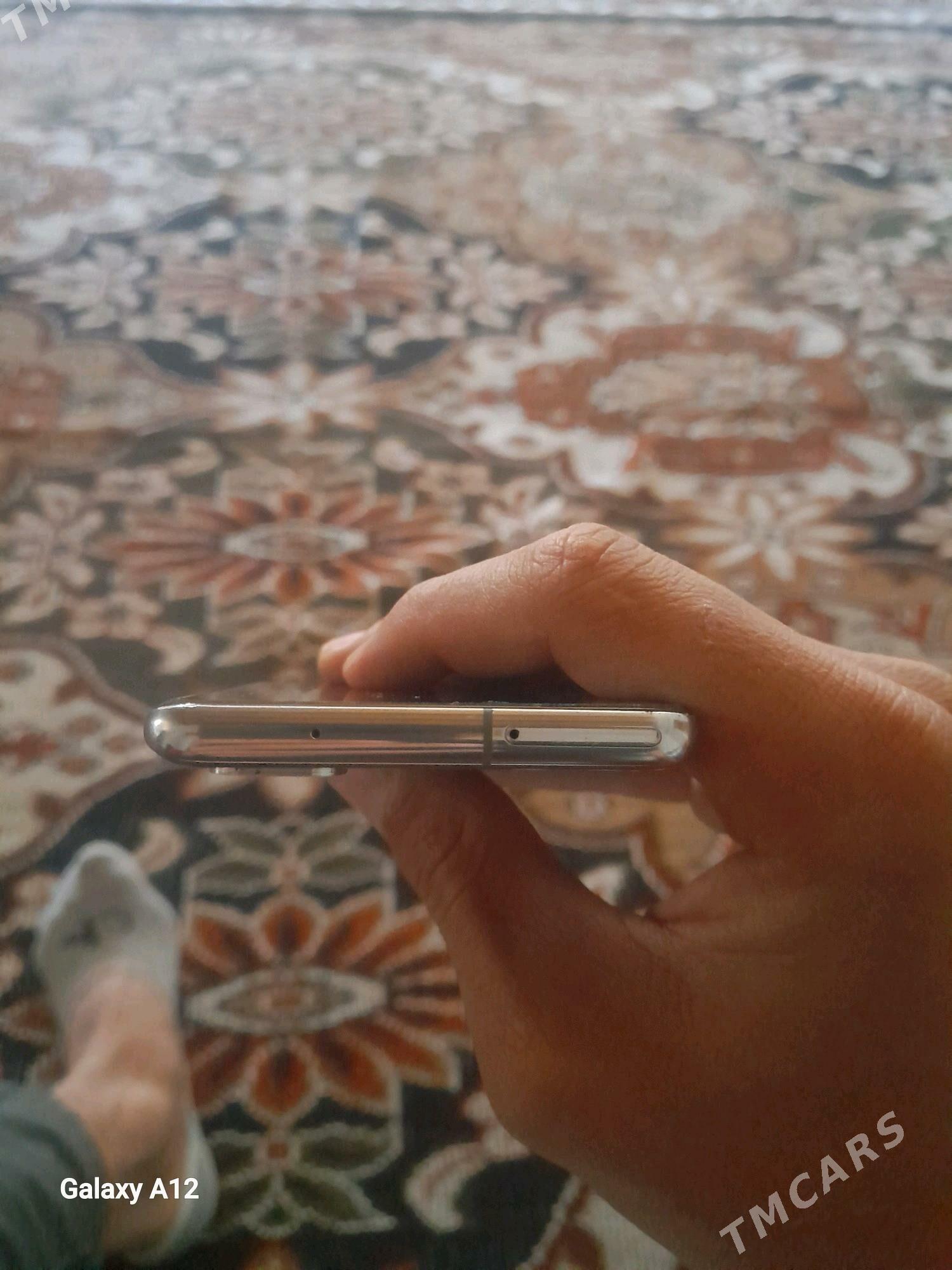 s20 5g - Сакарчага - img 4