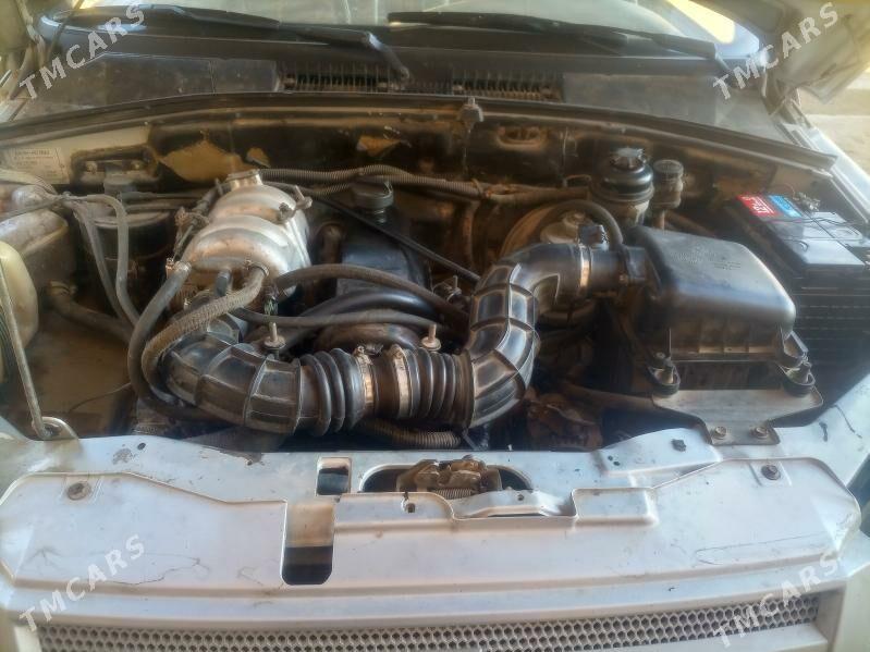 Lada Niva 2008 - 52 000 TMT - Сакар - img 9