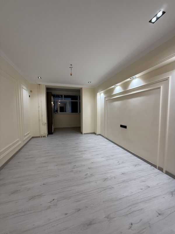 30 мкр 3 ком 2 этаж - 30 mkr - img 1