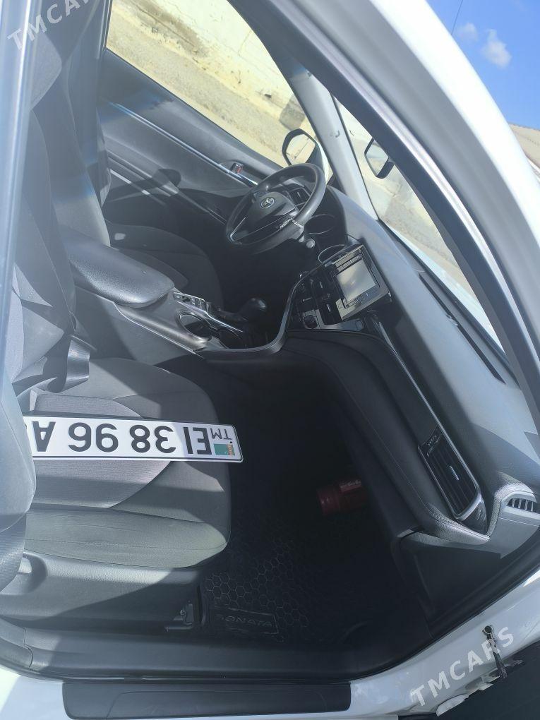 Toyota Camry 2021 - 230 000 TMT - Багир - img 5