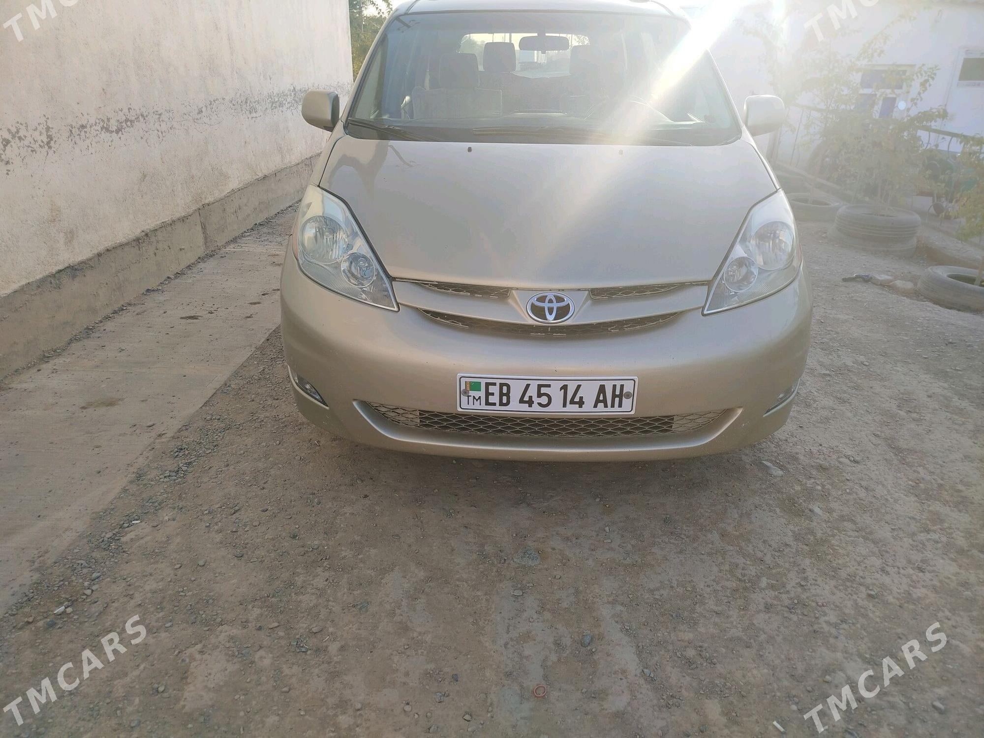 Toyota Sienna 2008 - 225 000 TMT - Tejen - img 5