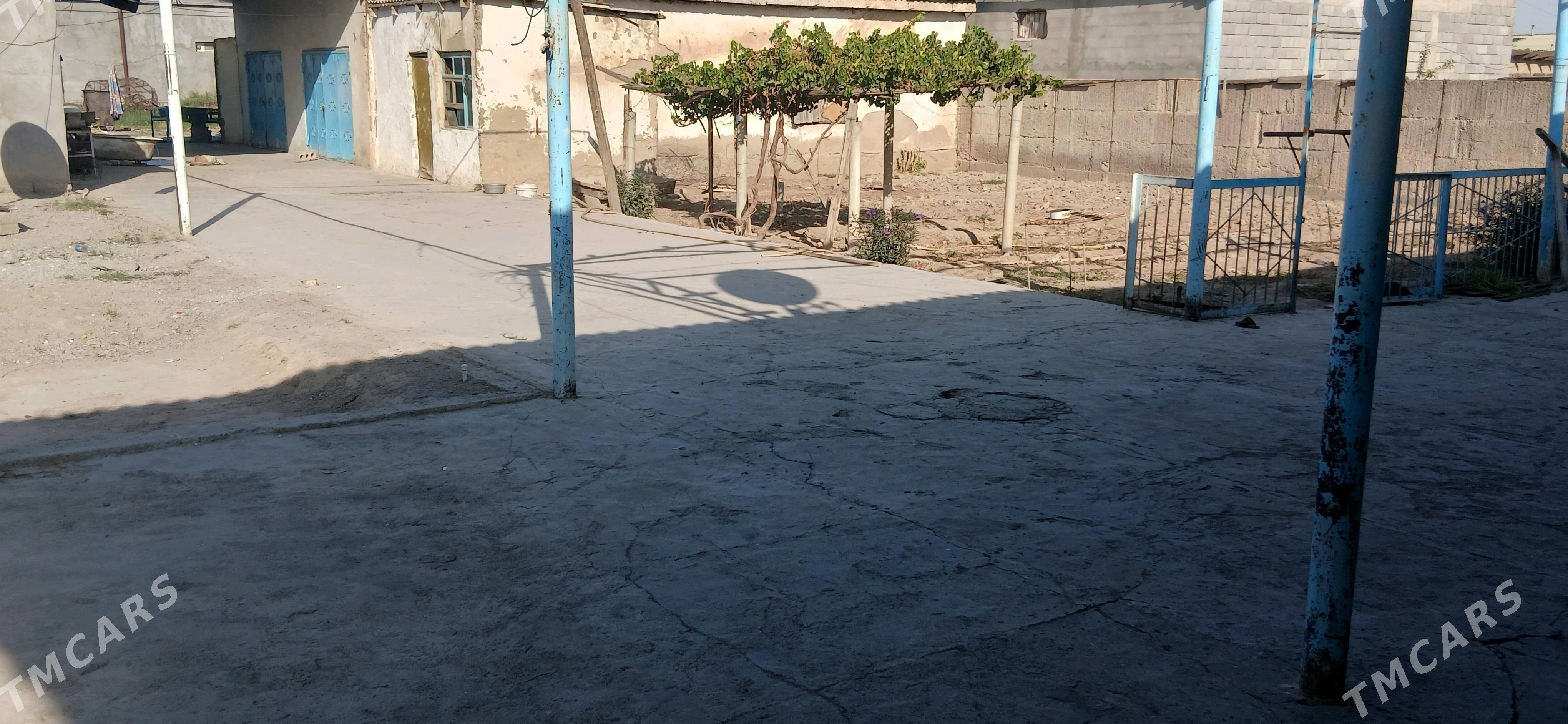 Satlyk mellek 6 sotok - Бузмеин - img 2