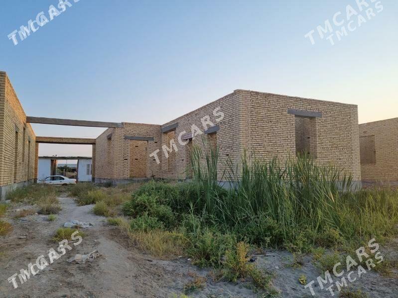 aeropot daca, mellek - Туркменабат - img 4