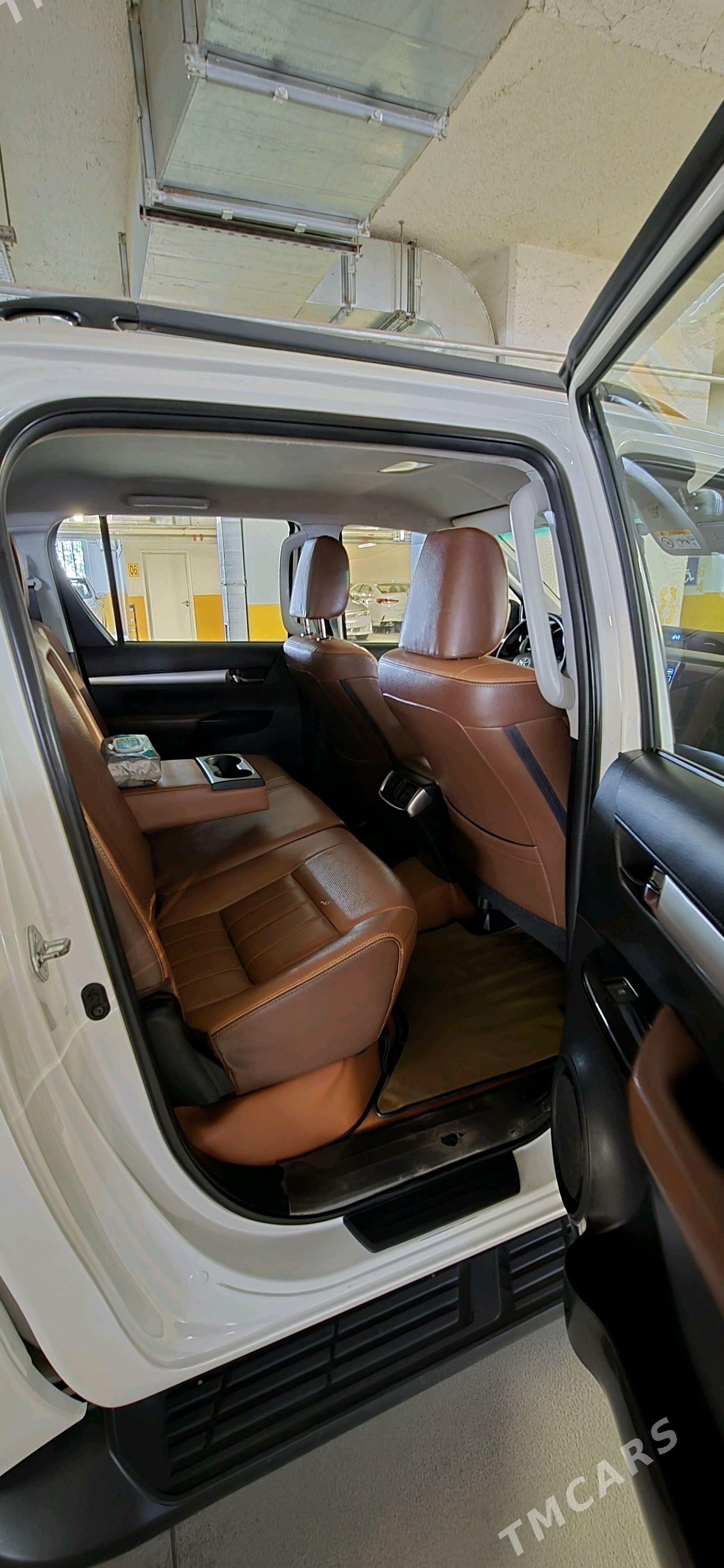 Toyota Hilux 2016 - 500 000 TMT - Гёкдепе - img 5