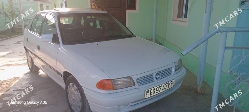Opel Astra 1992 - 43 000 TMT - Мургап - img 3