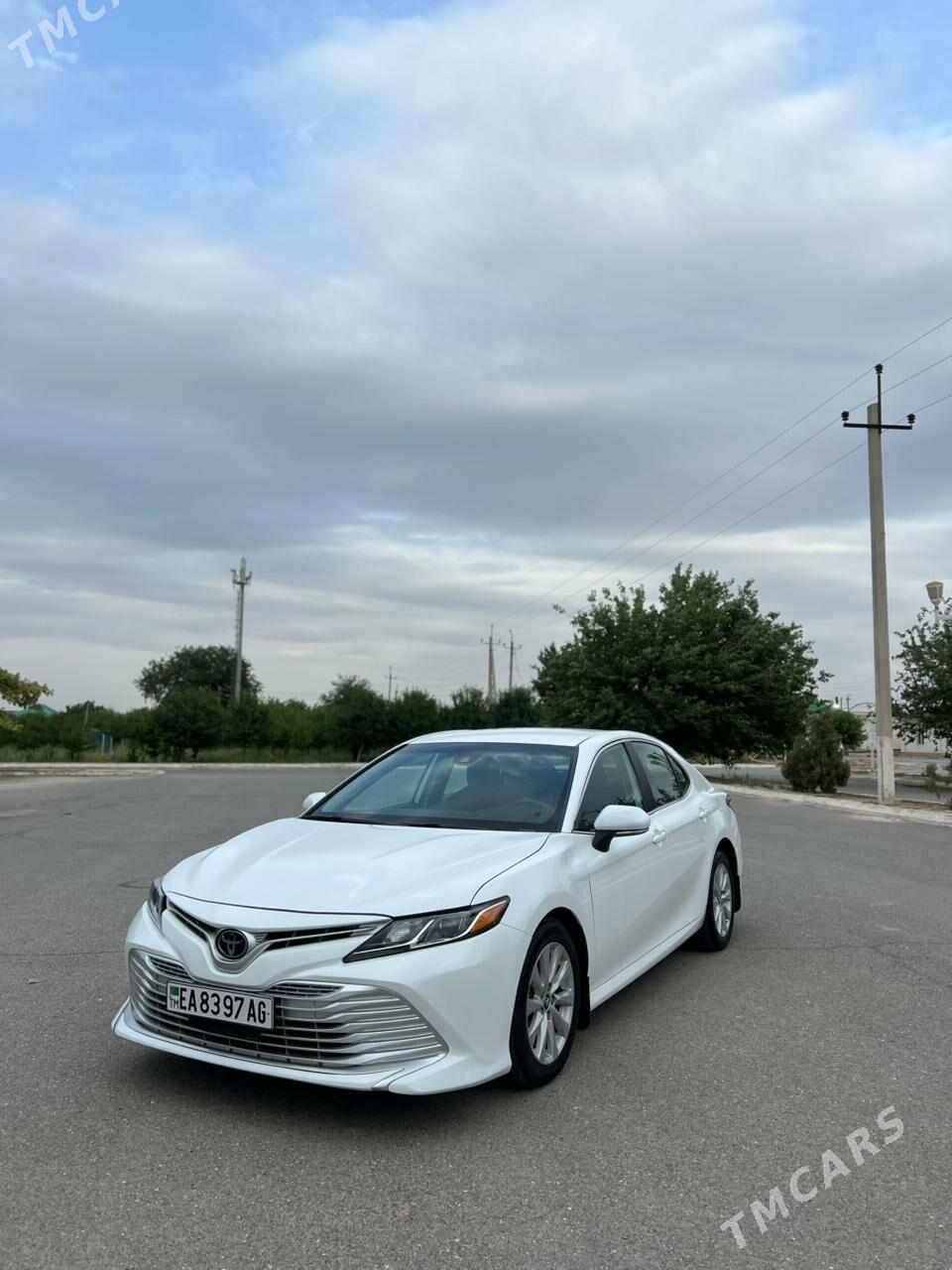 Toyota Camry 2019 - 305 000 TMT - Aşgabat - img 1