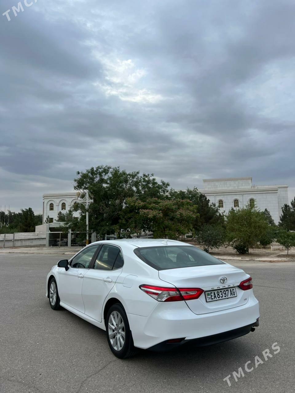Toyota Camry 2019 - 305 000 TMT - Aşgabat - img 5