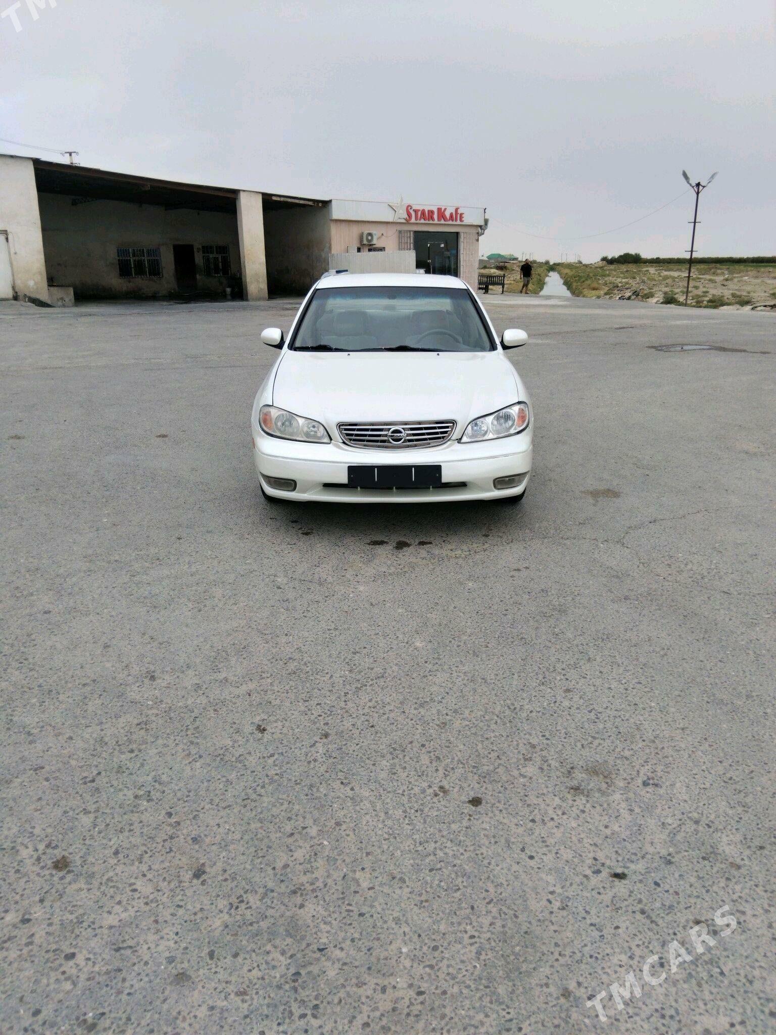 Nissan Maxima 2001 - 72 000 TMT - Бахарден - img 2