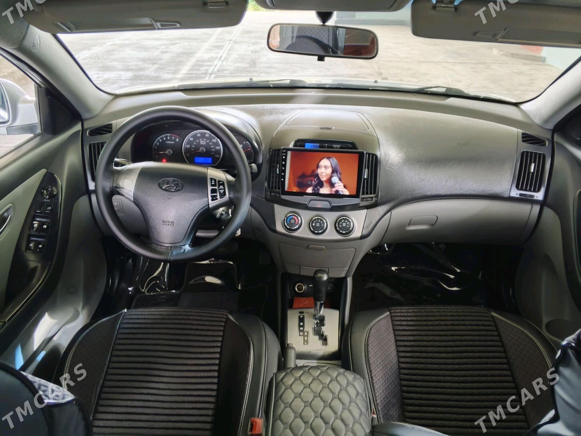 Hyundai Elantra 2010 - 134 000 TMT - Ашхабад - img 8