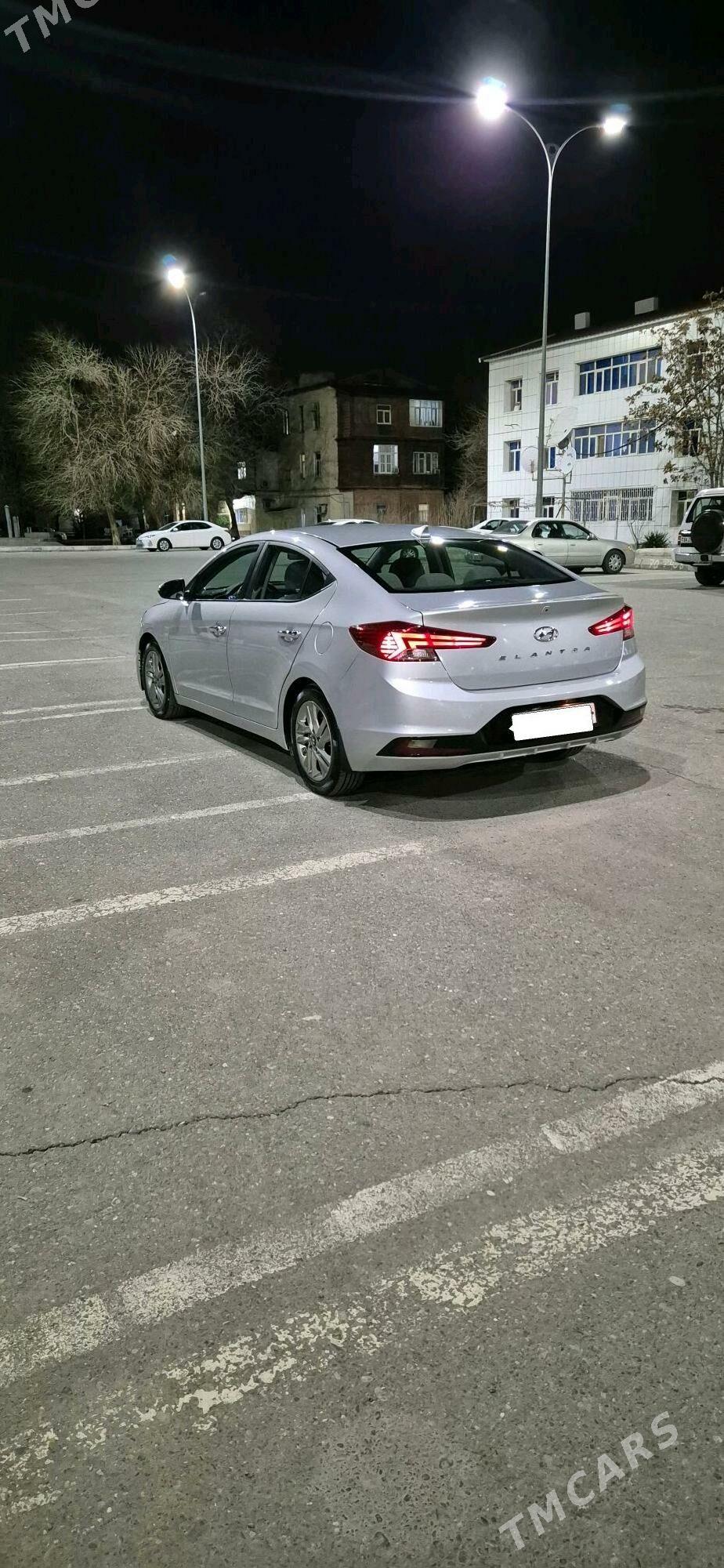 Hyundai Elantra 2018 - 210 000 TMT - Ашхабад - img 6