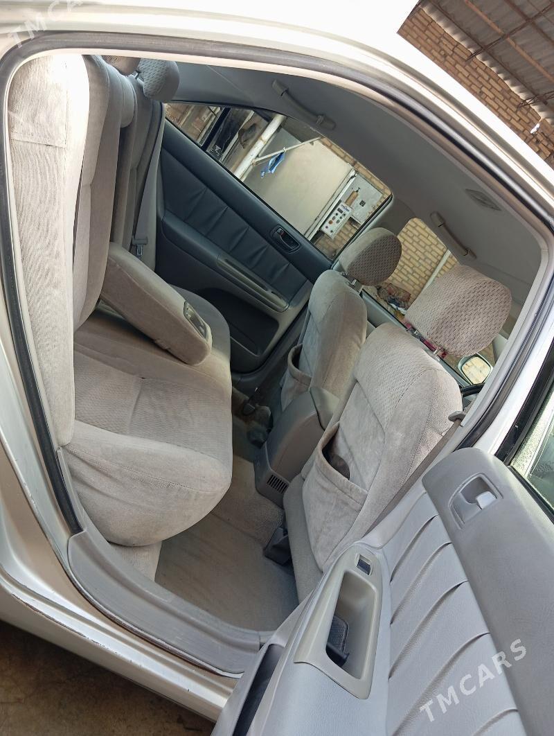 Toyota Camry 2004 - 180 000 TMT - Сакар - img 8
