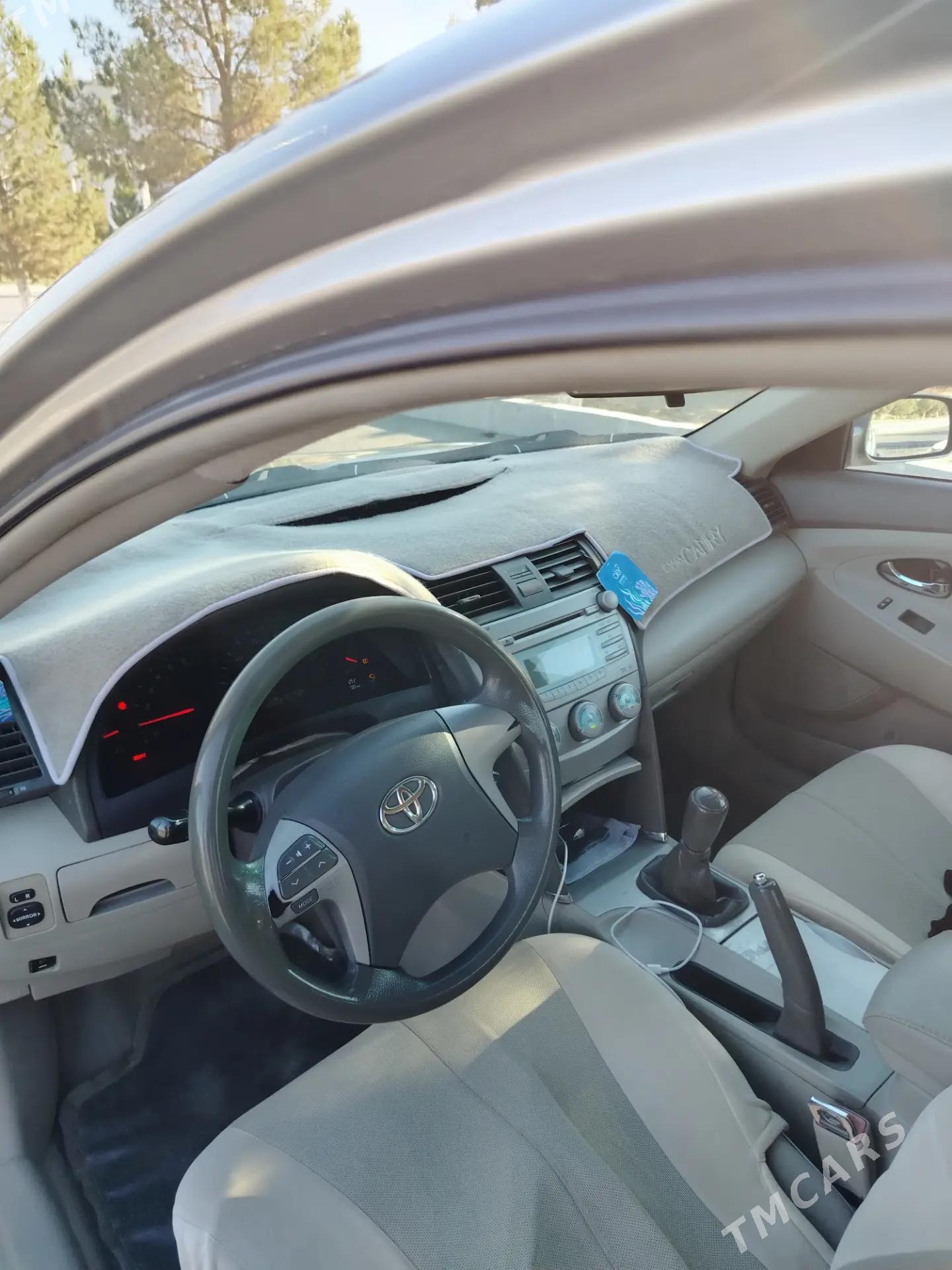 Toyota Camry 2009 - 200 000 TMT - Джебел - img 5