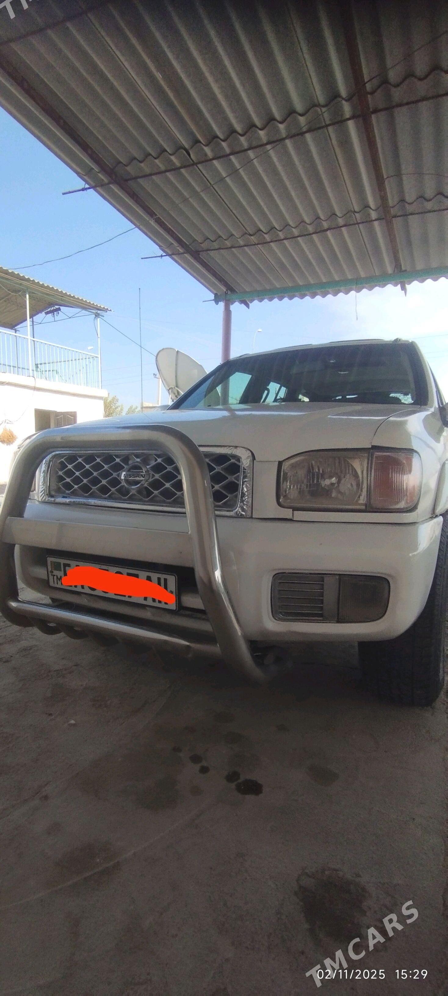 Nissan Pathfinder 2003 - 130 000 TMT - Бахарден - img 2