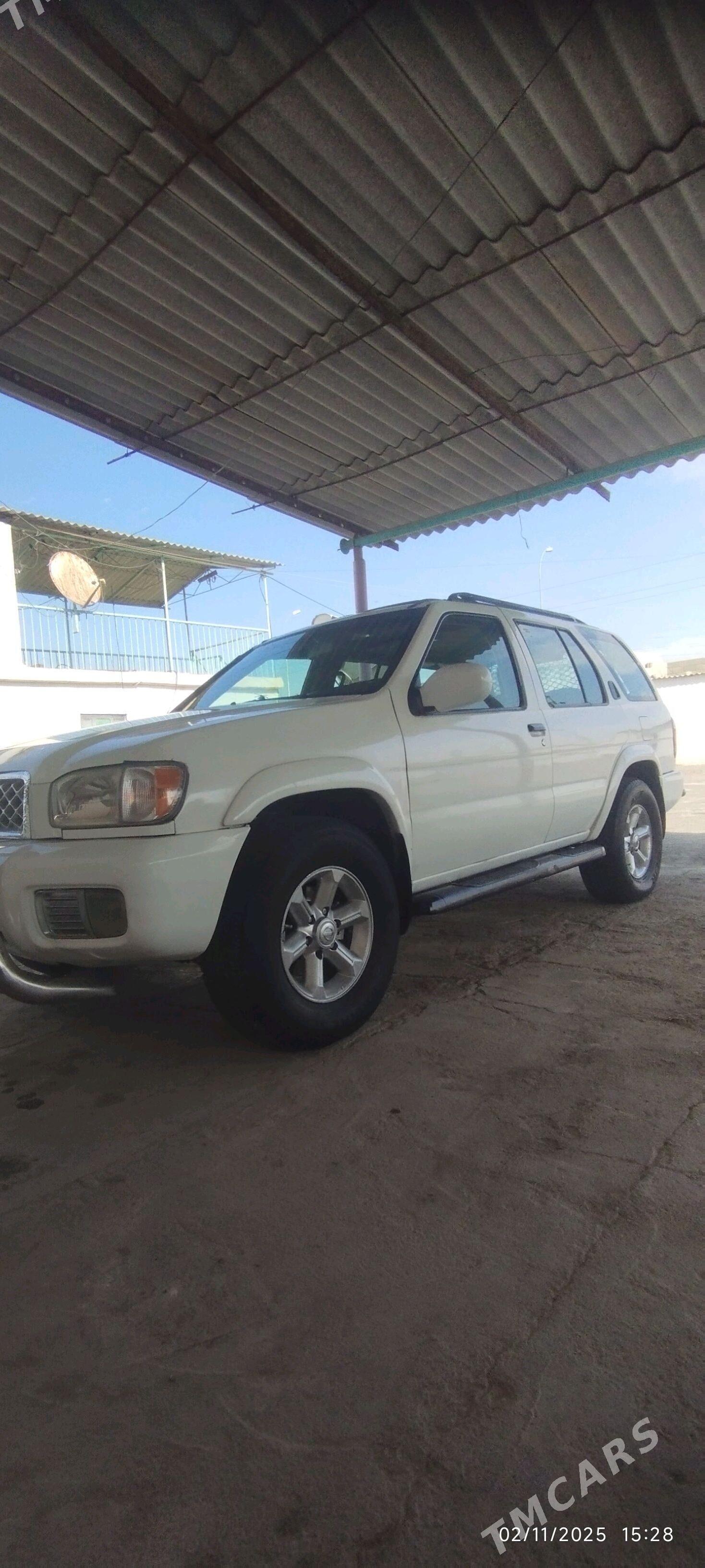 Nissan Pathfinder 2003 - 130 000 TMT - Бахарден - img 4