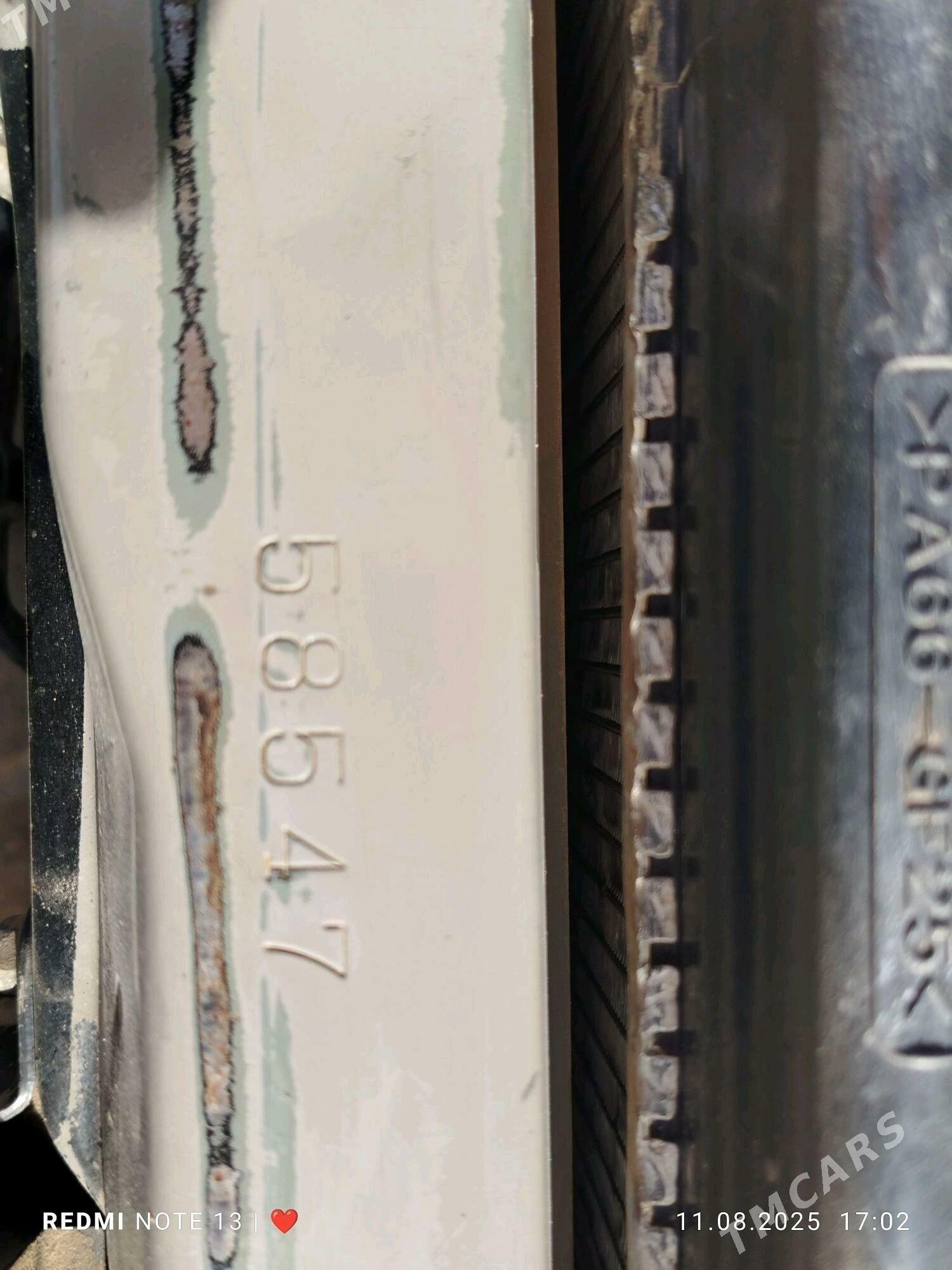 Toyota Camry 2000 - 150 000 TMT - етр. Туркменбаши - img 5