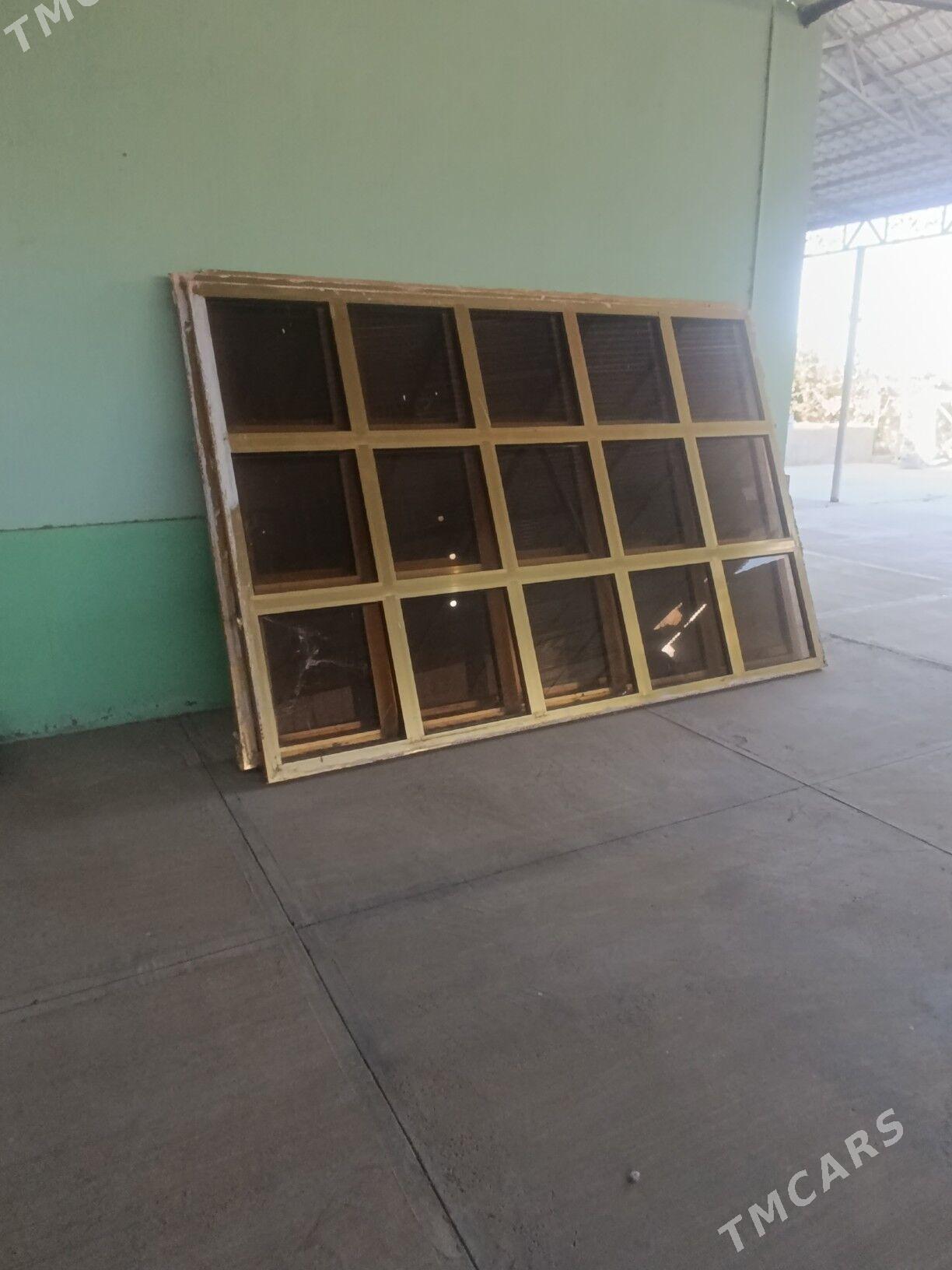 okno - Махтумкули - img 2