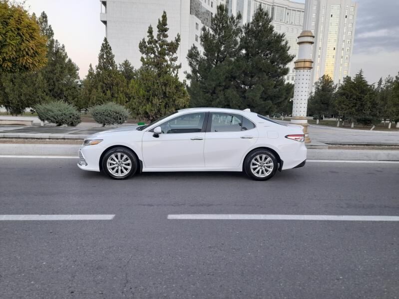 Toyota Camry 2019 - 283 000 TMT - Aşgabat - img 6