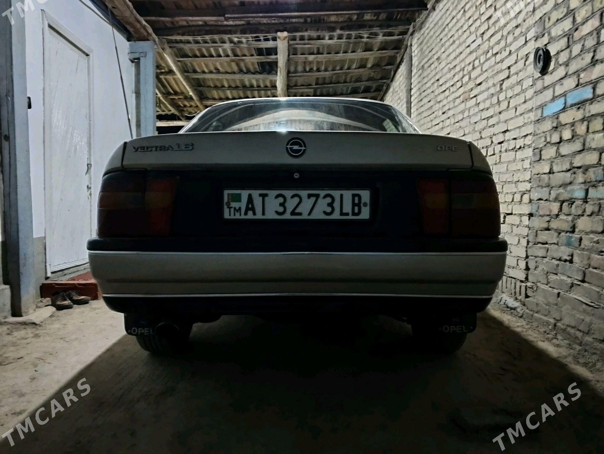 Opel Vectra 1993 - 28 000 TMT - Çärjew - img 2