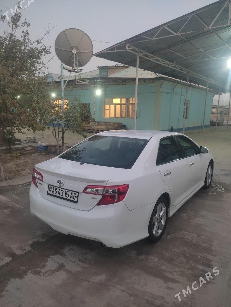 Toyota Camry 2012 - 247 000 TMT - Ашхабад - img 5