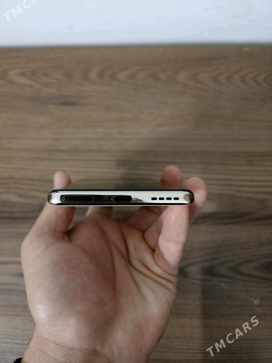 İnfinix Zero 30 - Türkmenbaşy - img 2