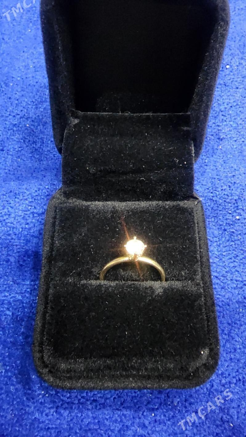 Gyzyl yuzuk - Büzmeýin GRES - img 2