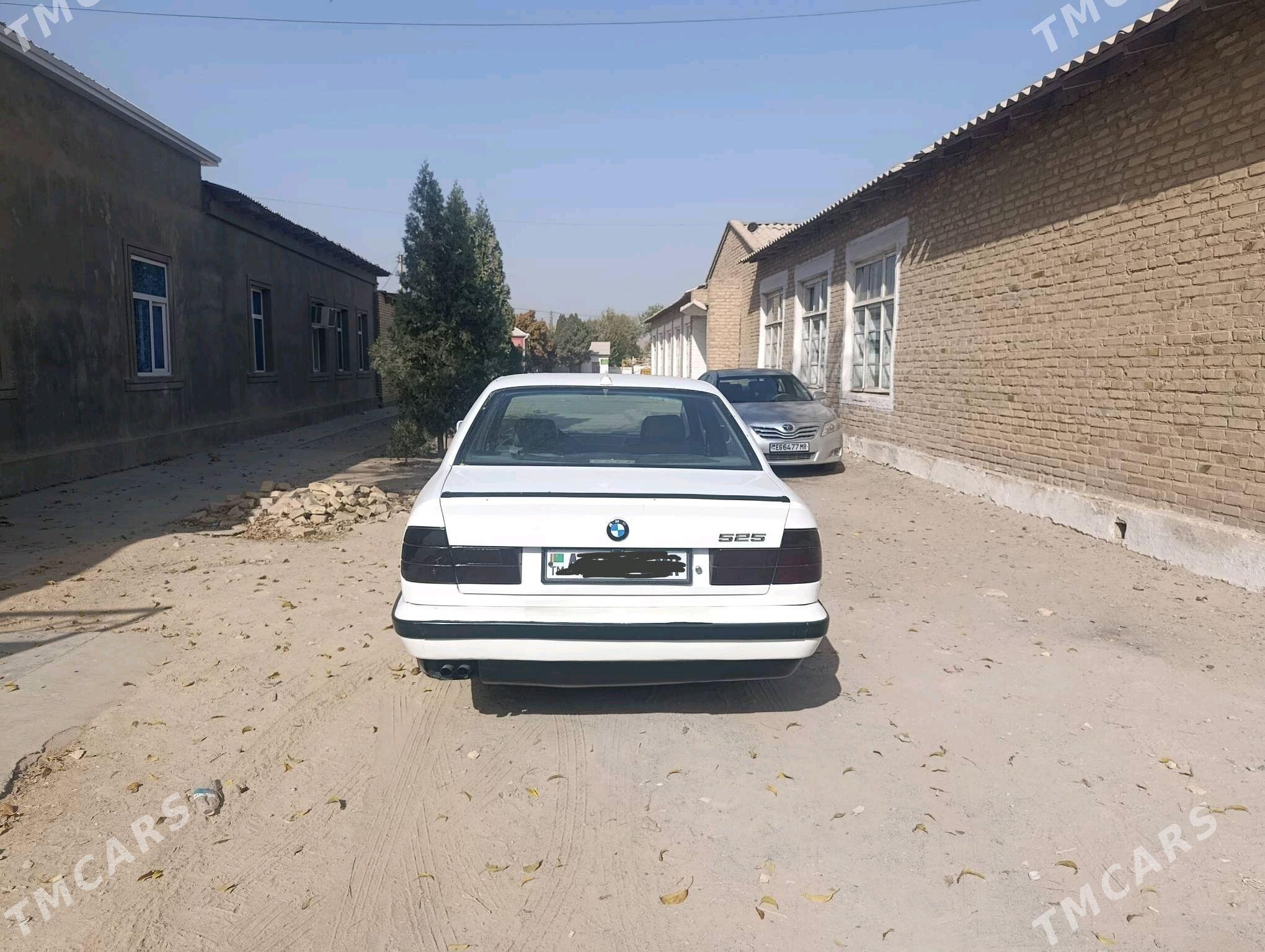 BMW 525 1990 - 60 000 TMT - Байрамали - img 2