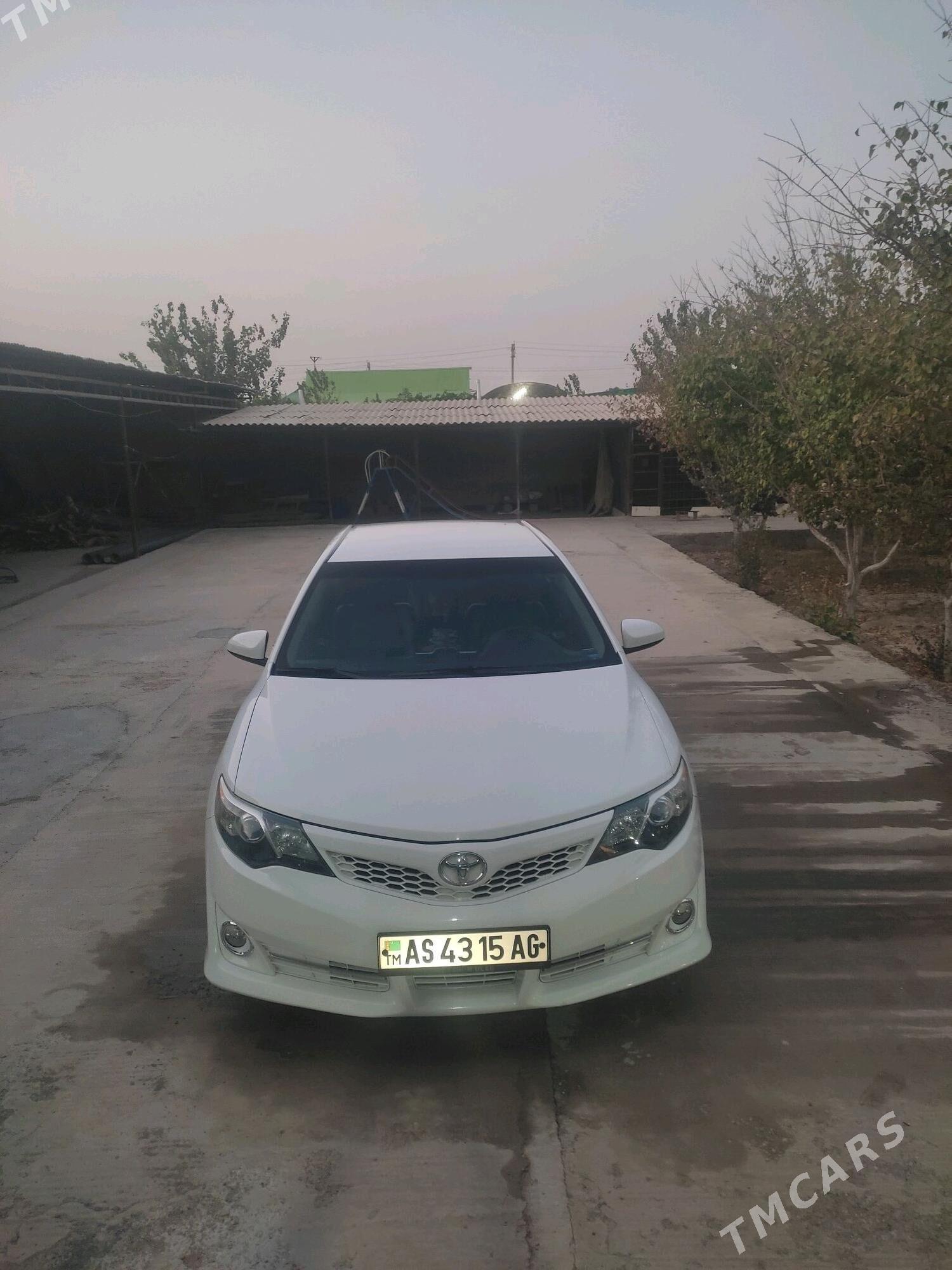 Toyota Camry 2012 - 247 000 TMT - Ашхабад - img 10