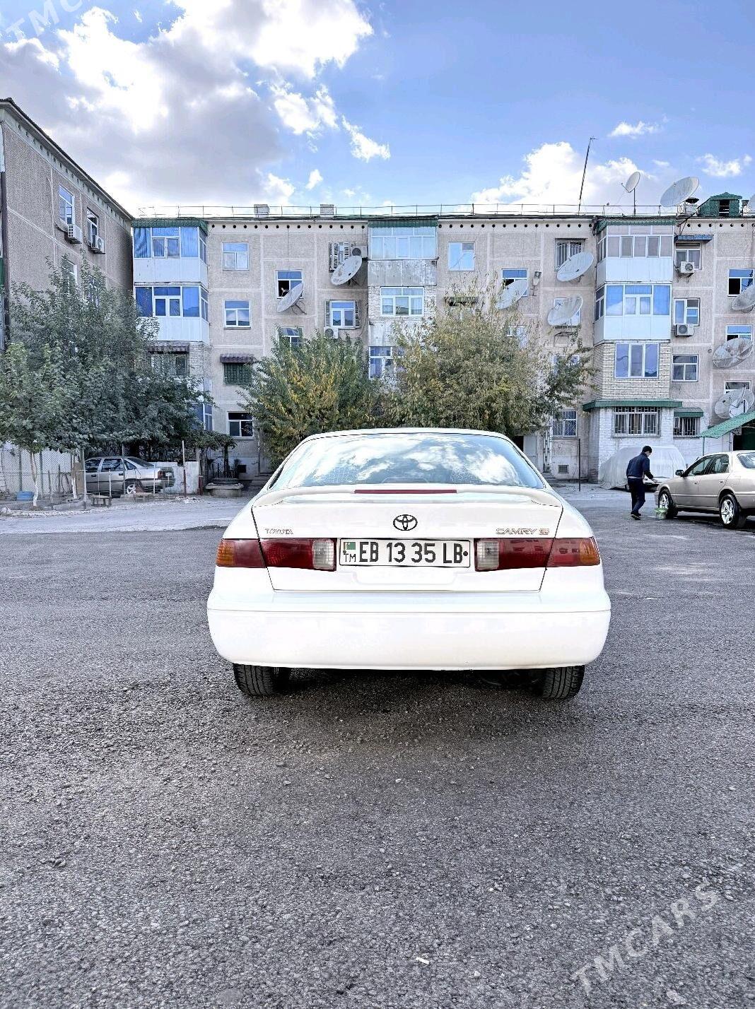 Toyota Camry 2000 - 139 000 TMT - Туркменабат - img 4