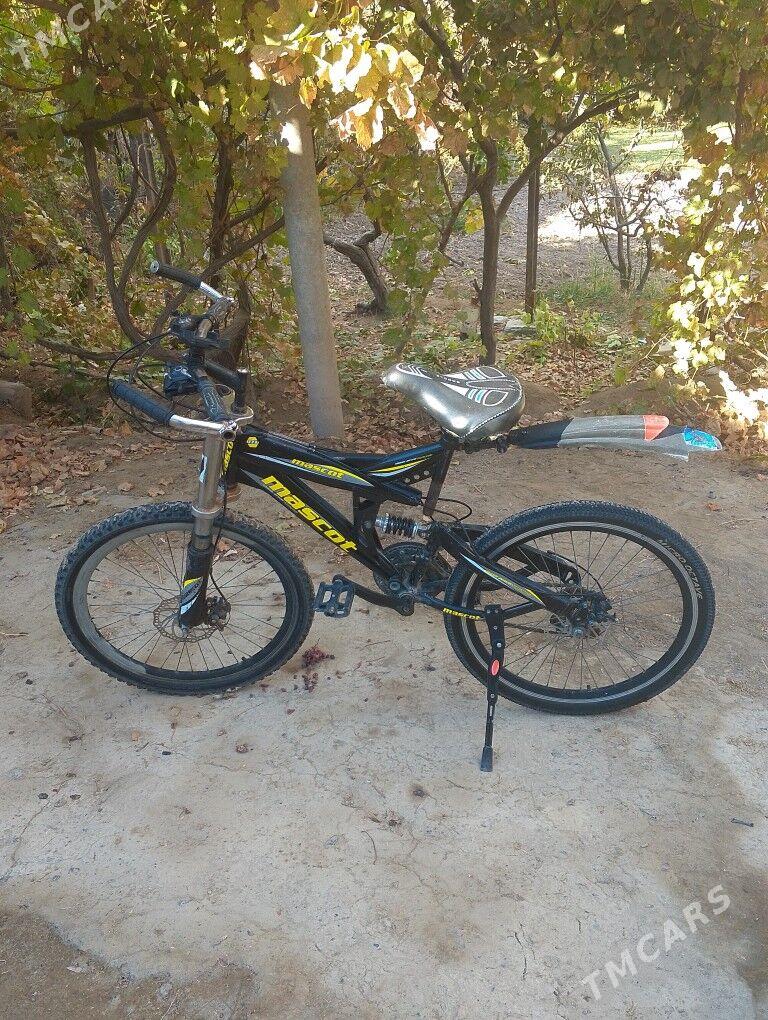 mascot - Дянев - img 3