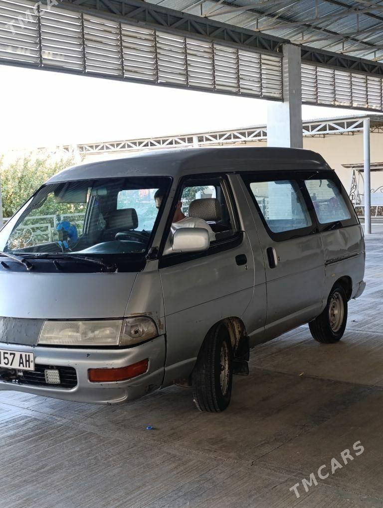 Toyota Town Ace 1992 - 25 000 TMT - Sarahs - img 8