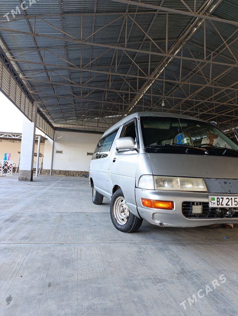 Toyota Town Ace 1992 - 25 000 TMT - Sarahs - img 7