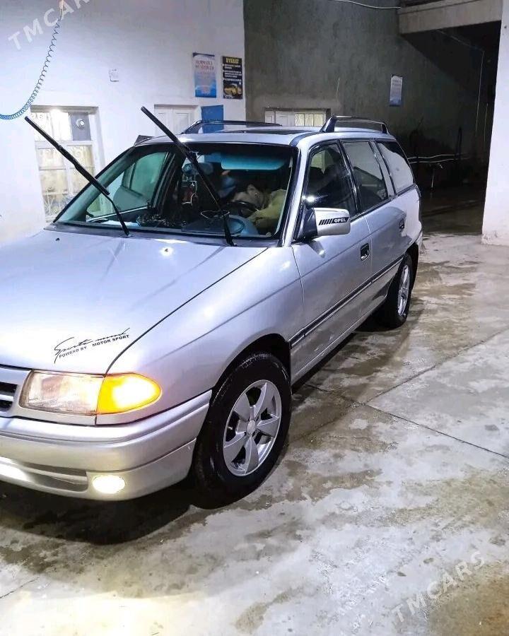 Opel Astra 1993 - 65 000 TMT - Mary - img 5