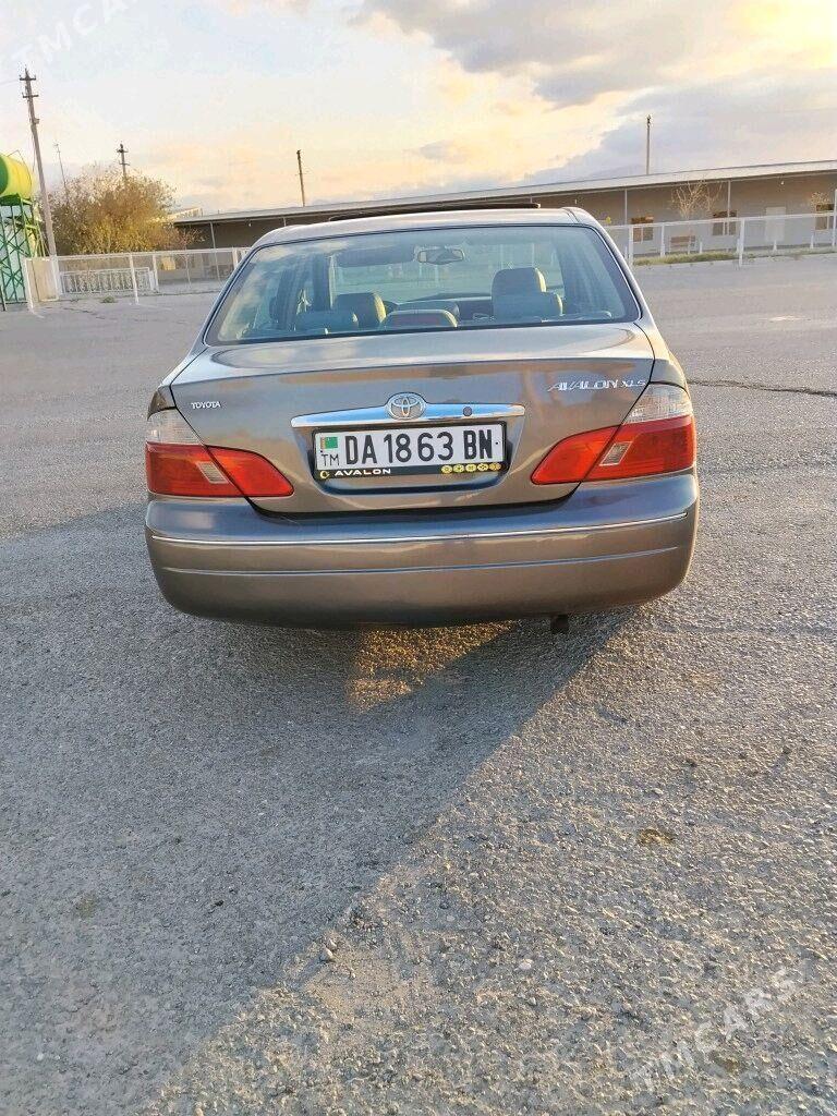 Toyota Avalon 2003 - 190 000 TMT - Туркменбаши - img 3