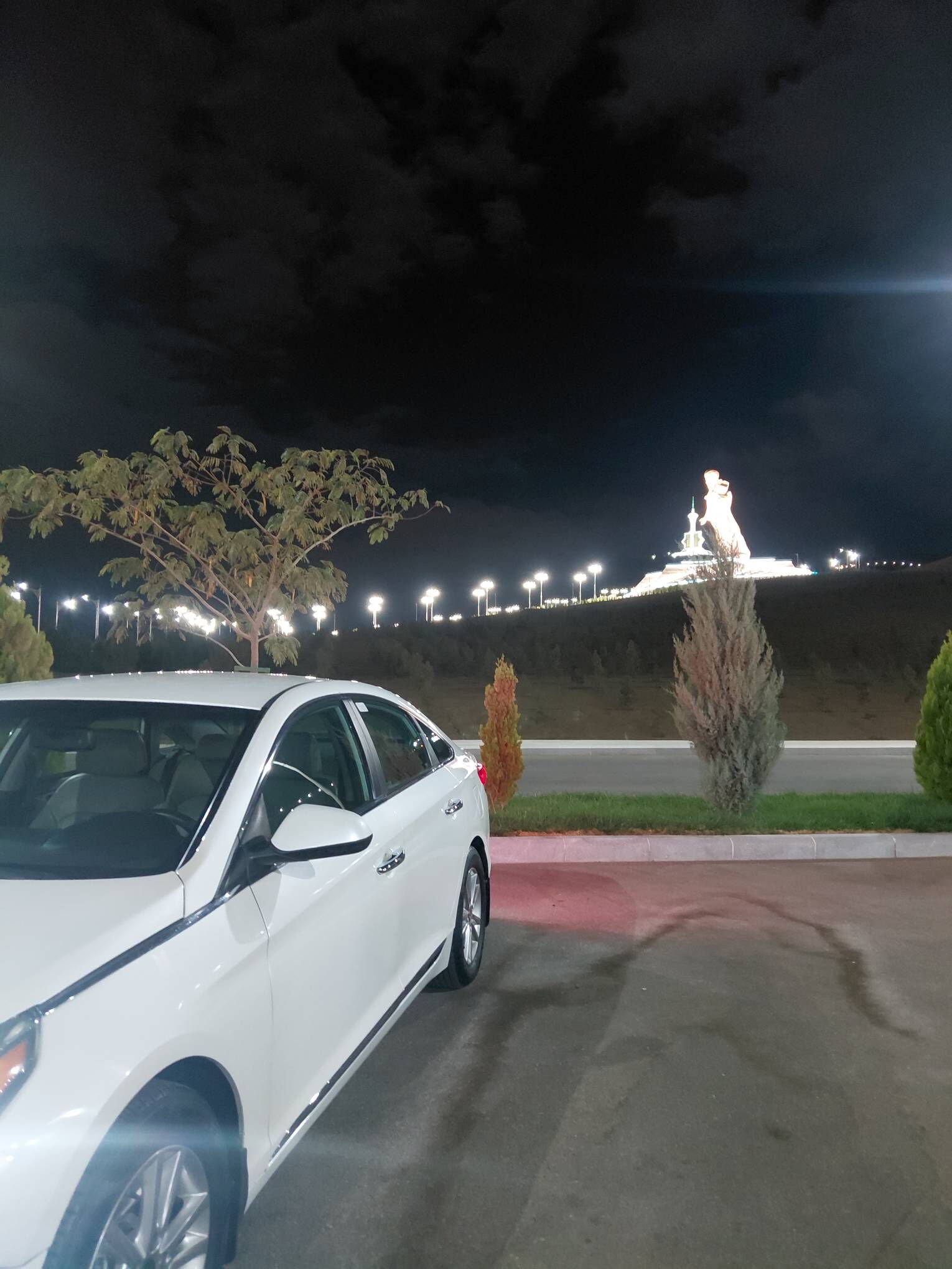 Hyundai Sonata 2017 - 200 000 TMT - 4 мкр - img 2