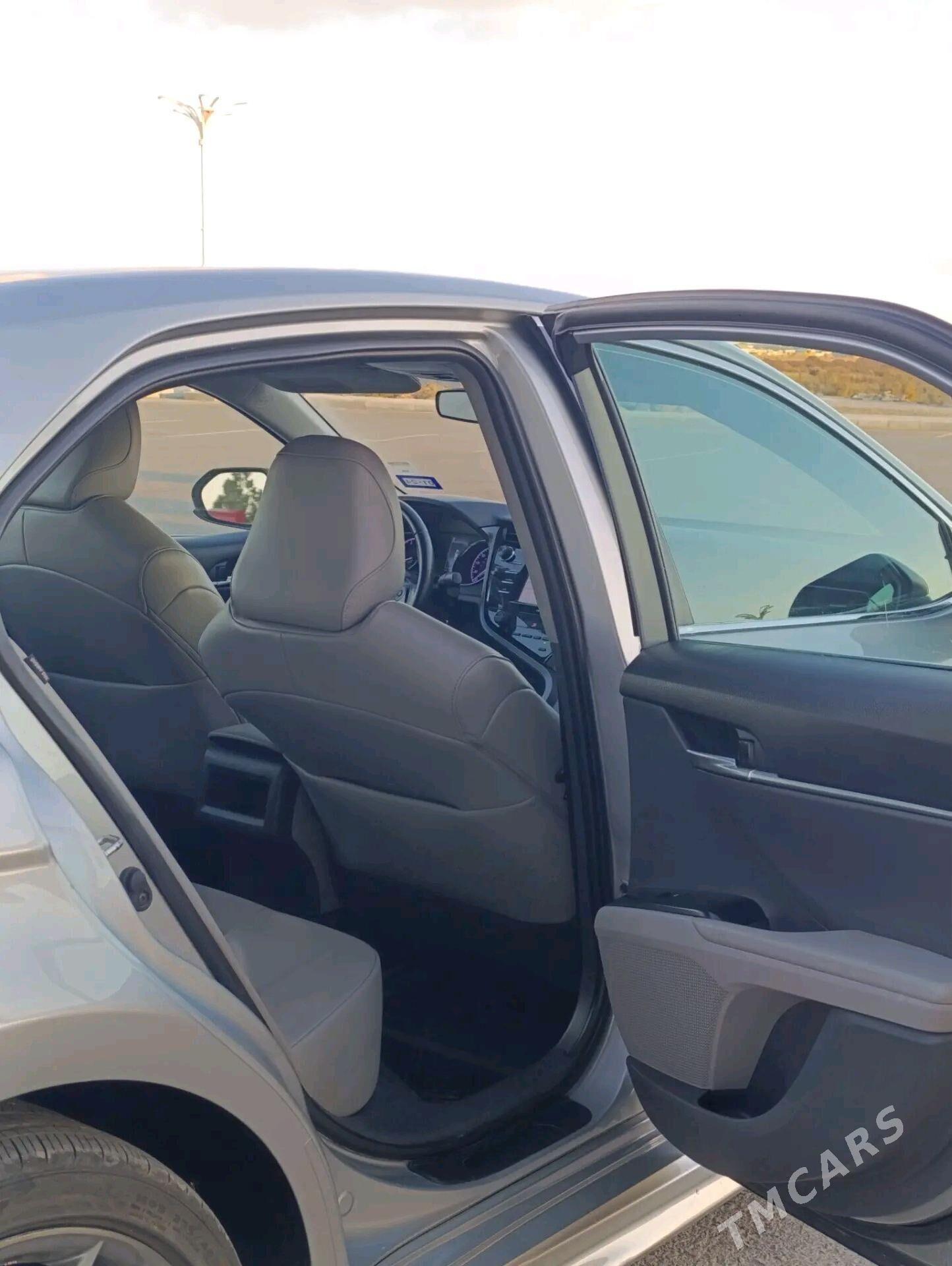 Toyota Camry 2020 - 335 000 TMT - Türkmenabat - img 6