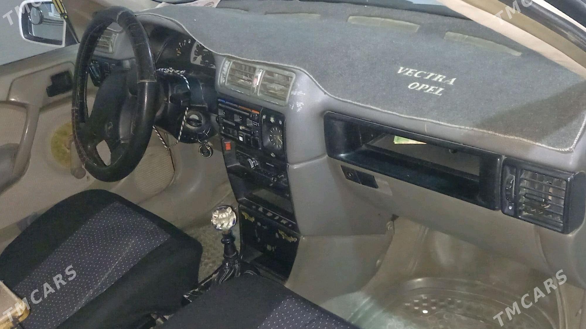 Opel Vectra 1991 - 37 000 TMT - Бахарден - img 3