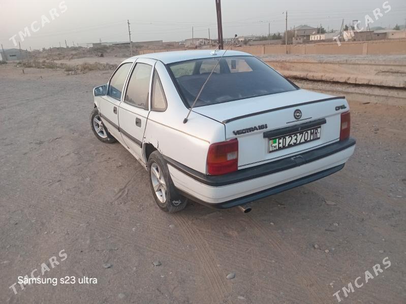 Opel Vectra 1991 - 25 000 TMT - Ёлётен - img 2