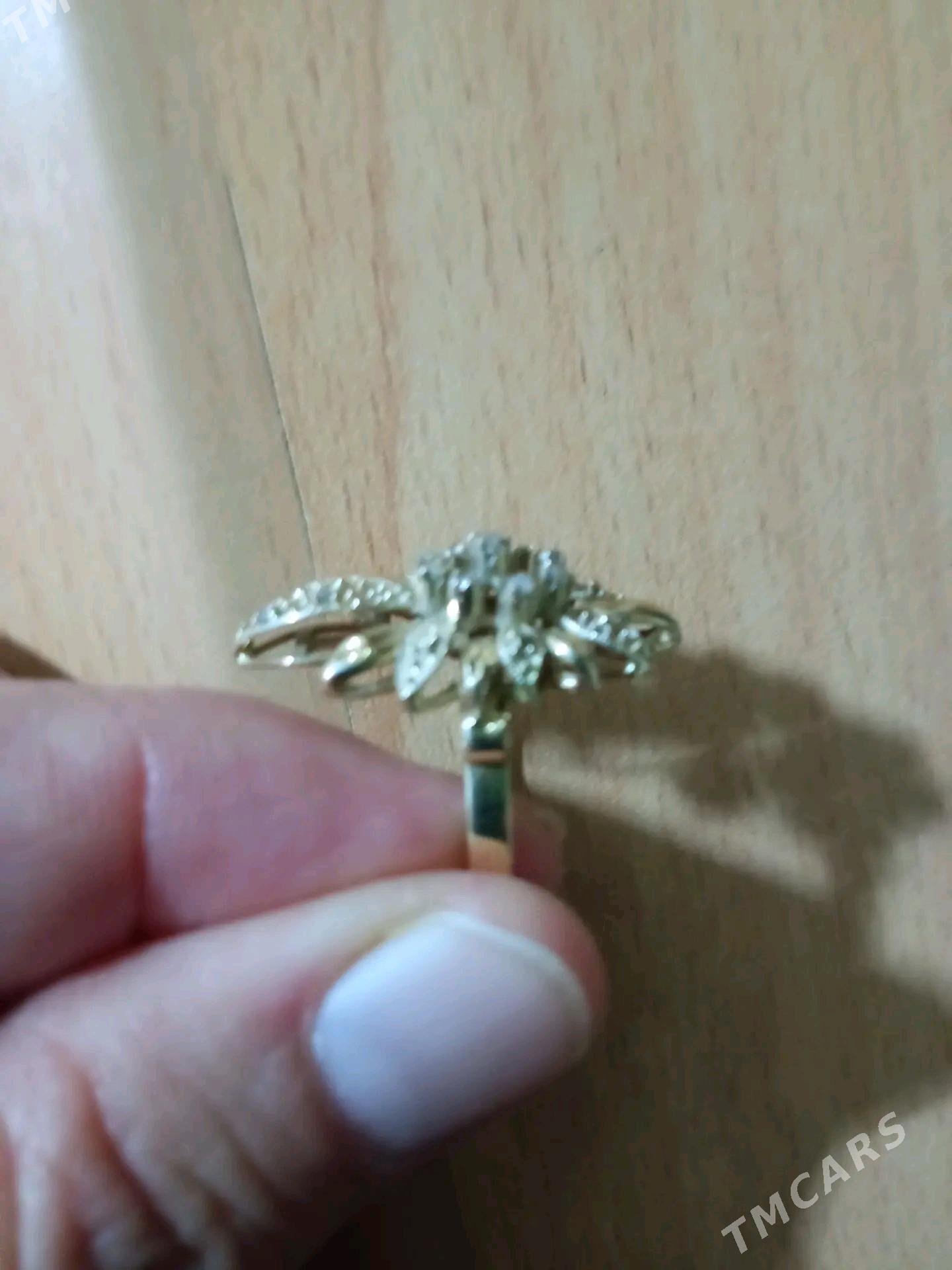 Gyzyl yuzuk - Балканабат - img 2