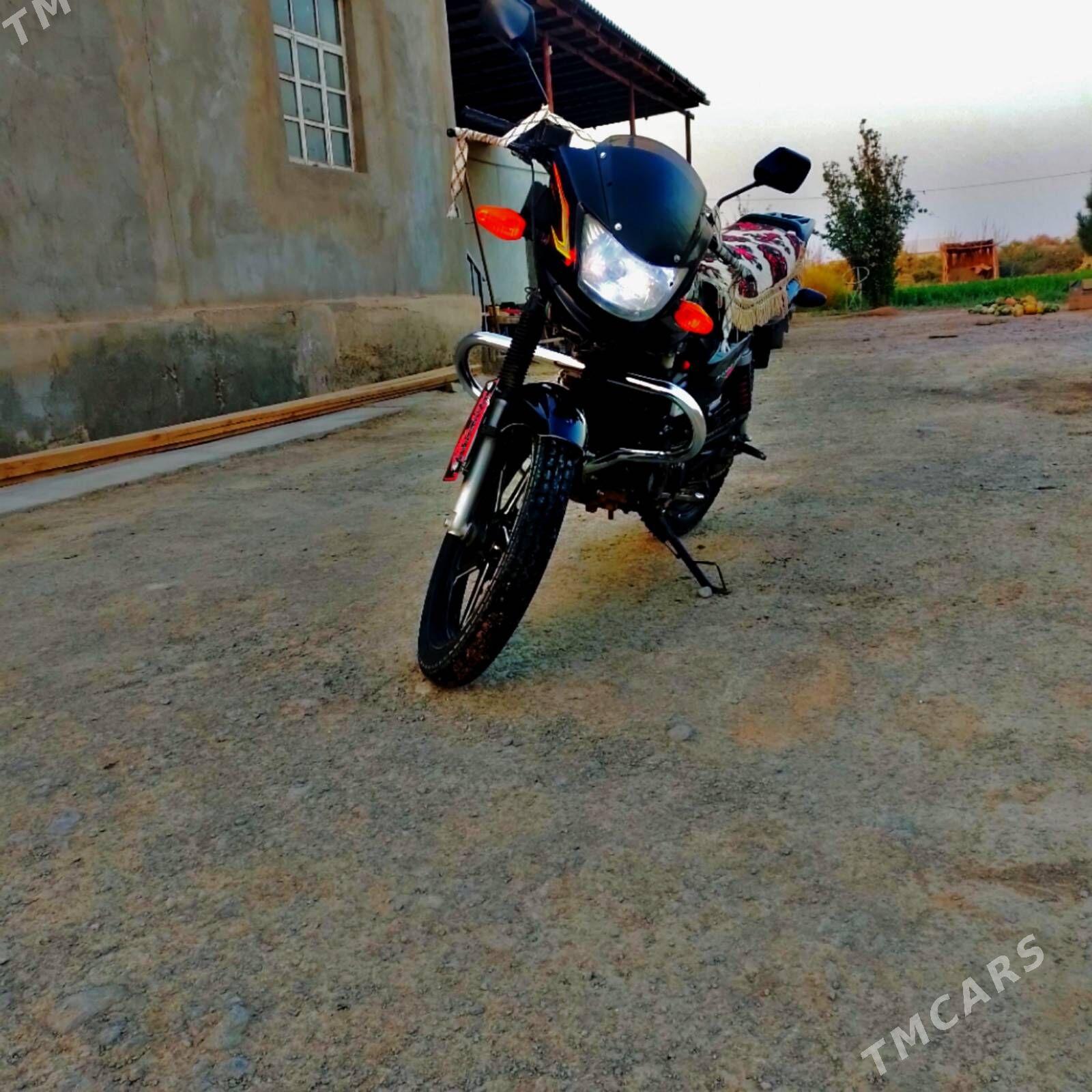 Fekon FK150-8G 2014 - 20 000 TMT - Койтендаг - img 3