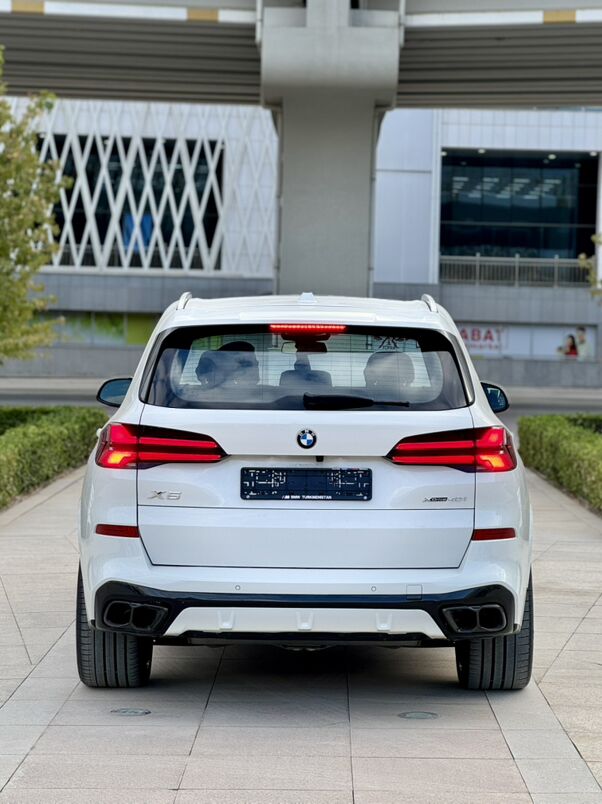 BMW X5 M 2024 - 1 372 000 TMT - Ашхабад - img 5