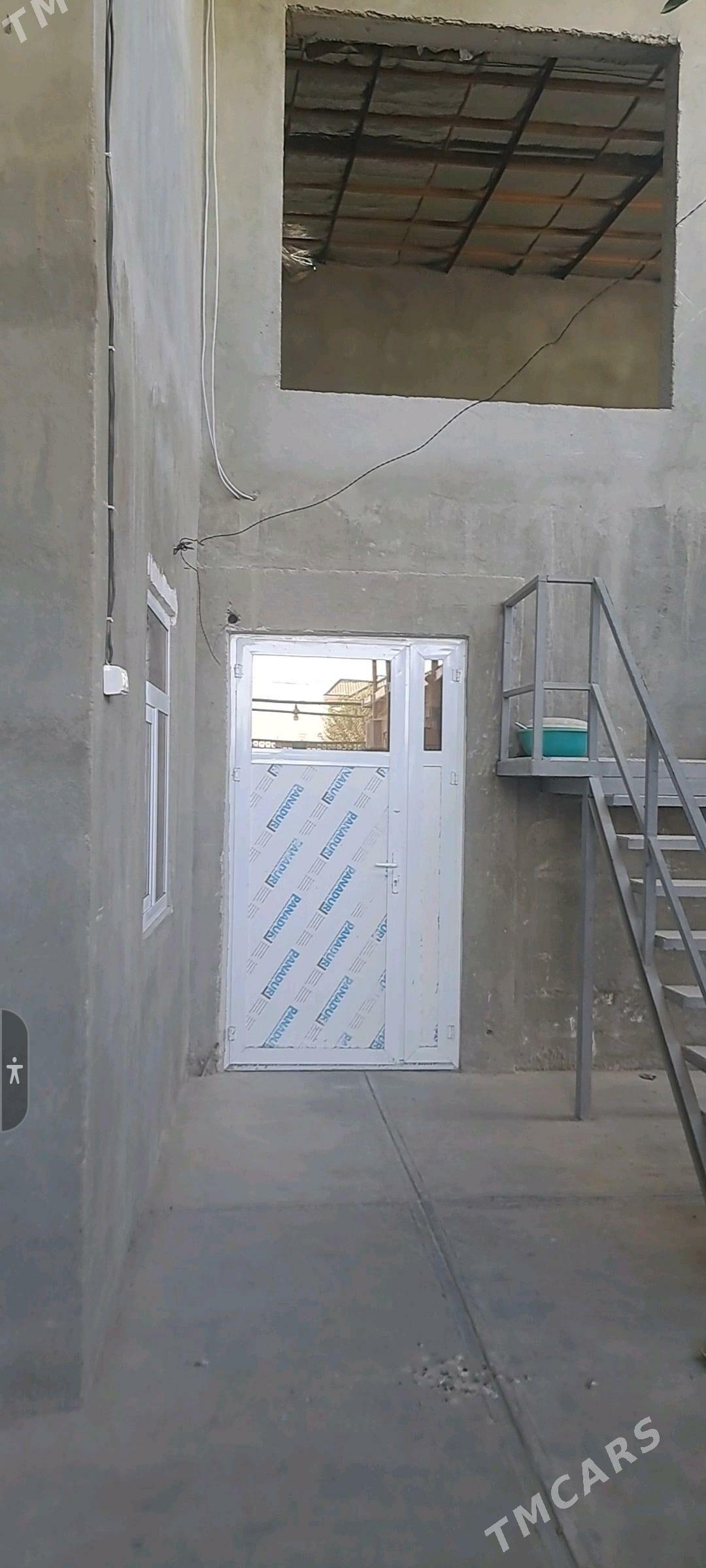 Arenda ÿer - Hitrowka - img 1